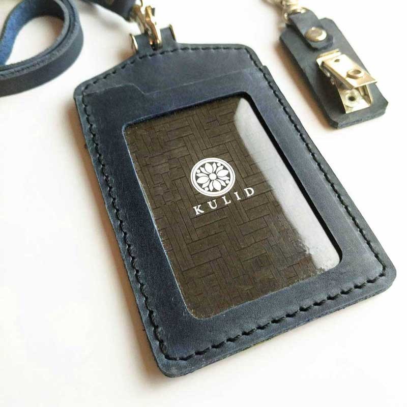 Tempat ID Card Kulit Warna Biru